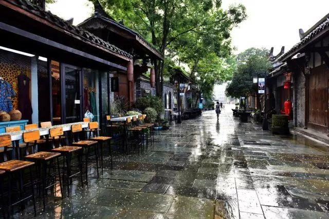 苍天哥最新视频揭秘，小巷深处的独特风味小店之旅