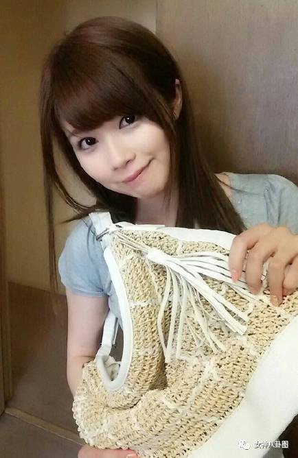 伊东千奈美最新动态，演艺之路备受瞩目